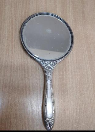 Антикварне дзеркало, дамське в срібній оправі