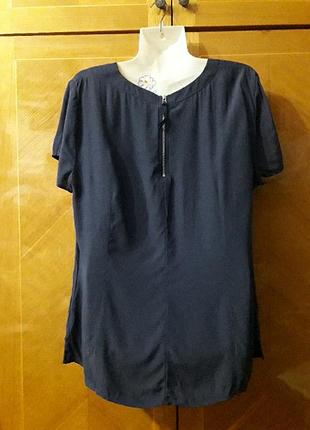 Брендовая  100% вискоза базовая  стильная  темно - синяя блуза р.14 от banana  republic