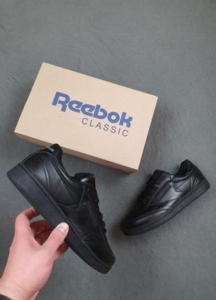 Черные кроссовки мужские reebok club black весна лето осень. кроссы для мужчин рибок клаб в черном3 фото