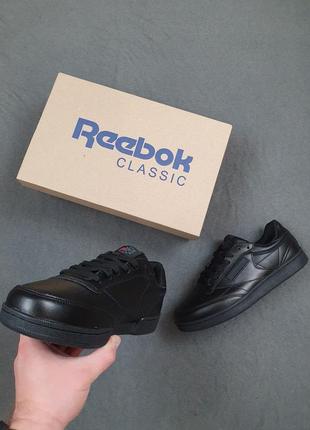 Черные кроссовки мужские reebok club black весна лето осень. кроссы для мужчин рибок клаб в черном10 фото