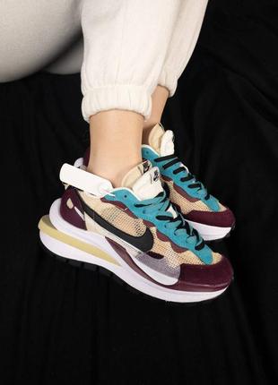 Nike vaporwaffle sport fuschia x sacai женские кроссовки найк9 фото