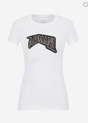 Armani біла футболка з логотипом