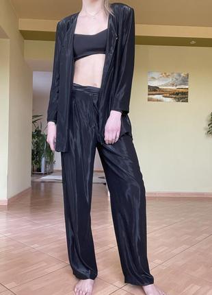 Вінтажний костюм (подовжений жакет + довгі широкі штани)