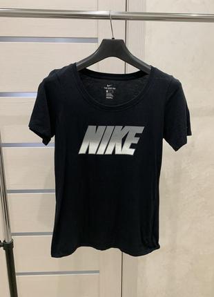 Футболка майка nike чорна лого