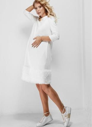 Белое платье с меховой отделкой для беременных 1774 00001 фото