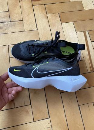 Nike vista