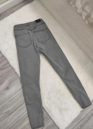 Фирменные джинсы river island, фірмові джинси сірого кольору3 фото