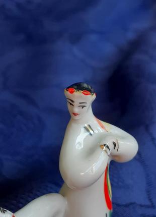 Гопачок 🦋🌻 статуэтка миниатюра фарфор ручная роспись советский винтаж красноармеец с девушкой в танце полонное зхк7 фото