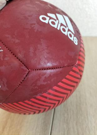 Футбольний м'яч adidas fc bayern club розмір 5 gt39133 фото