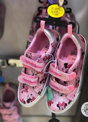 Гламурные лаковые кроссовки/мокасины б/у с минни маус disney minnie mouse.
