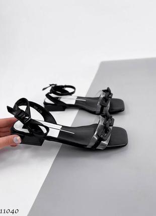 Босоножки сандали женские на квадратном каблуке с цепочкой цепью прозрачные7 фото