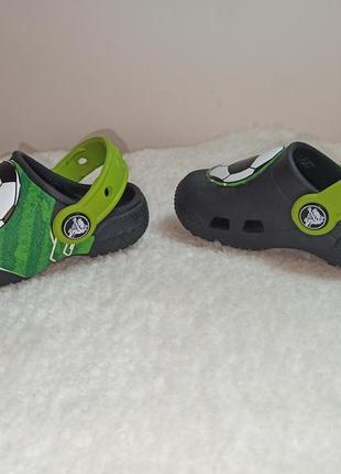 Аквашузи сабо crocs c6 fun lab football clog.4 фото