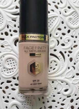 Max factor face finity all days flawless  тональный крем 3 в 17 фото