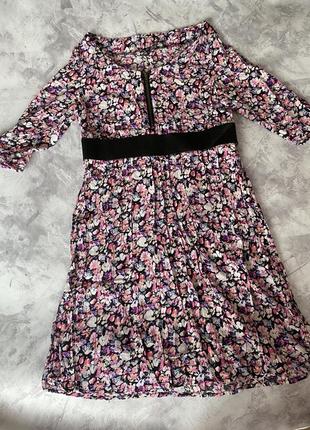Рожева строката різнокольорова літня легка сукня сарафан з квітами в квіти пестрое летнее розовое платье сарафан с рукавами цветами в цветы