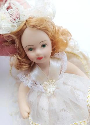 Кукла сувенирная фарфоровая2 фото