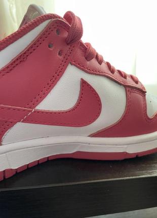 Nike dunk low archeo pink (w) us86 фото