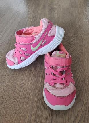 Кроссовки nike размер 27