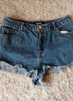 Короткие шорты с высокой талией, джинсы, секси, misguided, бахрома1 фото