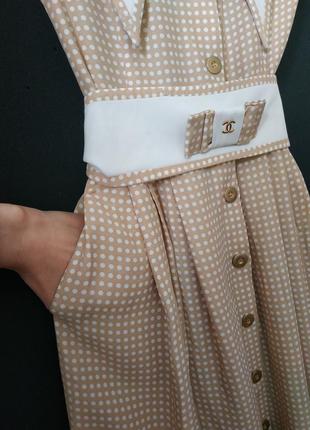 Вискозное платье в горошек романтический винтажный стиль с большим воротником и широким поясом  металлические пуговицы дизайнерское эксклюзив шанель2 фото