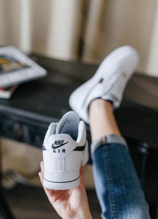 Женские кожаные кроссовки nike air force 1 low white/black#найк6 фото