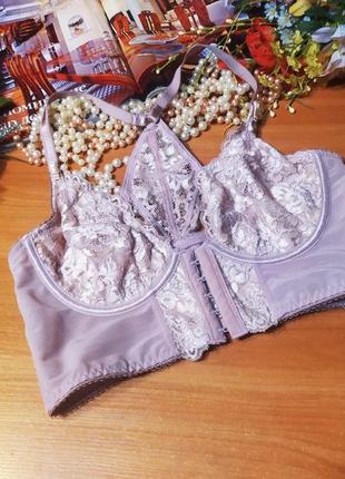 Неймовірно класний ніжний кружевний бюстик корсет pour moi 34/75с/д новий кружевное белье пудровий