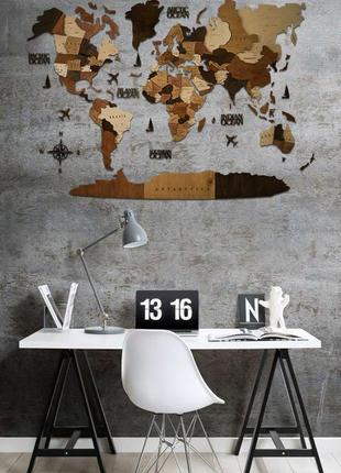 Многослойная деревянная карта мира на стену