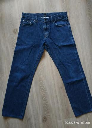 Легкі джинси boss 100% cotton, w34 l34, стан відмінний.1 фото