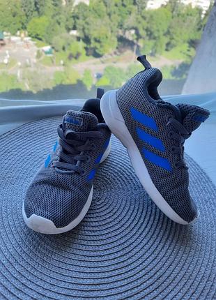 Літні кросівки adidas
