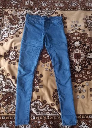 Летние, легкие джинсы, верх - резинка.1 фото