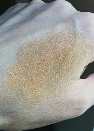 Стійкий компактний тональний крем shiseido synchro skin5 фото