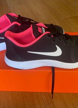 Підліткові кросівки *nike*