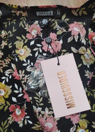 Блуза блузка с длинными рукавами и оборками в цветочный принт5 фото