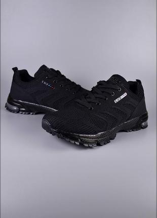 Кроссовки marathon classic black
