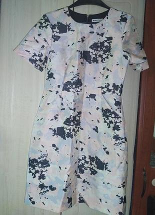 Плаття з кишенями.