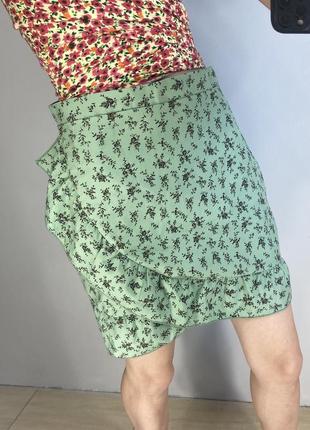 Акция! новая! летняя юбка с рюшей в цветочный принт4 фото