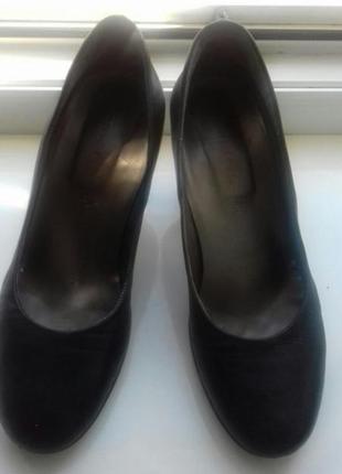 Кожаные туфли фирмы tamaris2 фото