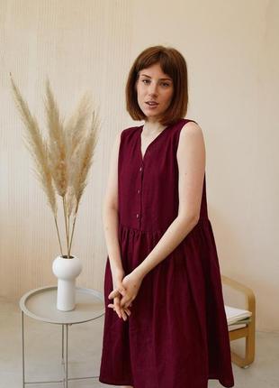 Бордовое платье миди на пуговицах с просторной юбкой из натурального льна5 фото