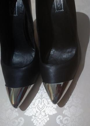 Туфли topshop натуральная кожа с металлическим носком2 фото