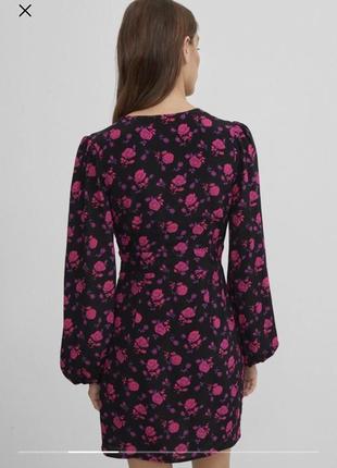 Красивое платье бершка / цветочный принт / чёрное с розовыми цветами4 фото