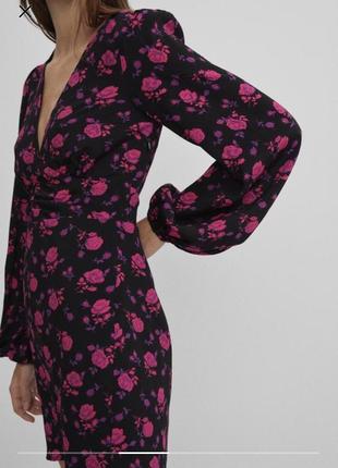 Красивое платье бершка / цветочный принт / чёрное с розовыми цветами5 фото