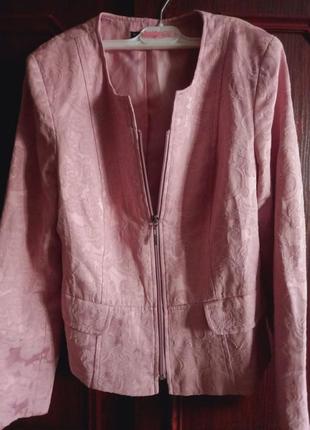 Стильний рожевей піджак #дарую