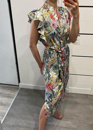 Плаття нове