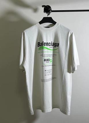 Футболка balenciaga