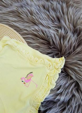 Жовті шортики з фламінго, фірми primark на дівчинку 7/8 років3 фото