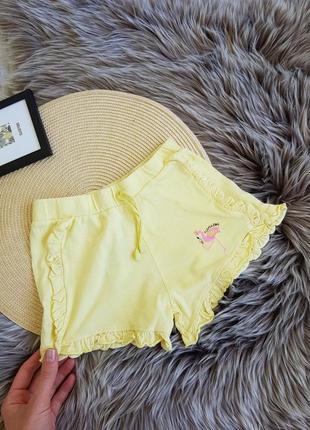 Жовті шортики з фламінго, фірми primark на дівчинку 7/8 років1 фото