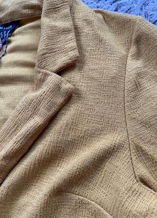 Жакет пиджак горчичный блейзер тканевый легкий яркий3 фото