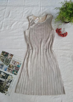 Плісированое  новое платье золотистий металік бренду h&m uk 8 eur 3610 фото