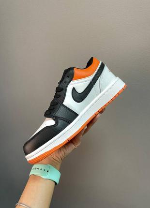 Nike air jordan 1 retro low black orange  женские кроссовки найк аир джордан4 фото