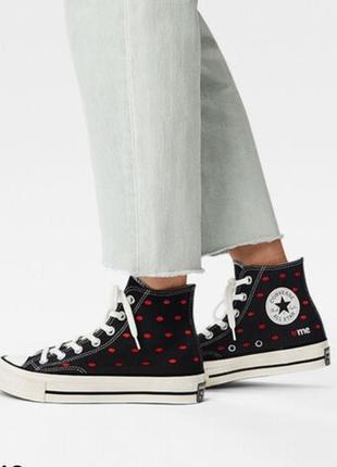 Крутезные кеди converse chuck 70 оригінал embroidered lips a01600c black/red стильний all star 70 c