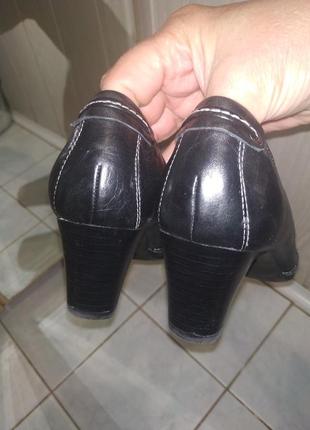 Кожаные туфли от clarks новые 38,5р(5,5)7 фото
